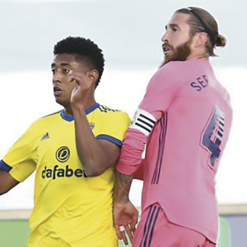 Un Cádiz, invicto a domicilio, ridiculizó al Real Madrid y se sitúa en la zona alta