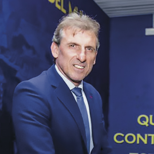 “Espero que con esta plantilla y el trabajo de Cervera logremos la permanencia”