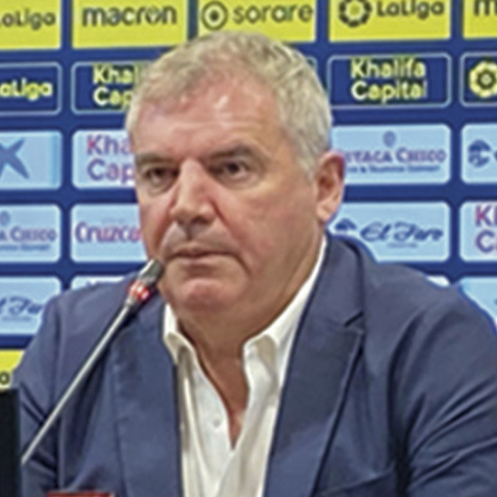 Vizcaíno afirma que Pina es pasado, pero “estoy abierto a lo que sea mejor para el club”