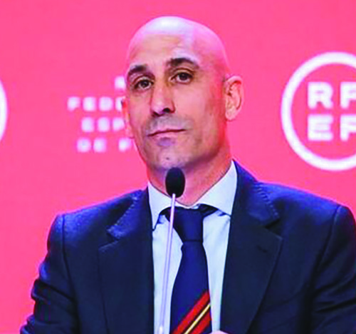 El presidente de la Federación le da un ‘toque’ al presidente del Cádiz