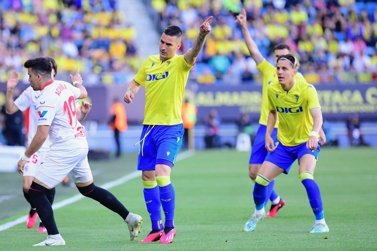 El Cádiz necesita ganarle al Sevilla FC para huir de los puestos de descenso