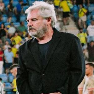 Vizcaíno vuelve a provocar al cadismo y… ¿al Ayuntamiento?