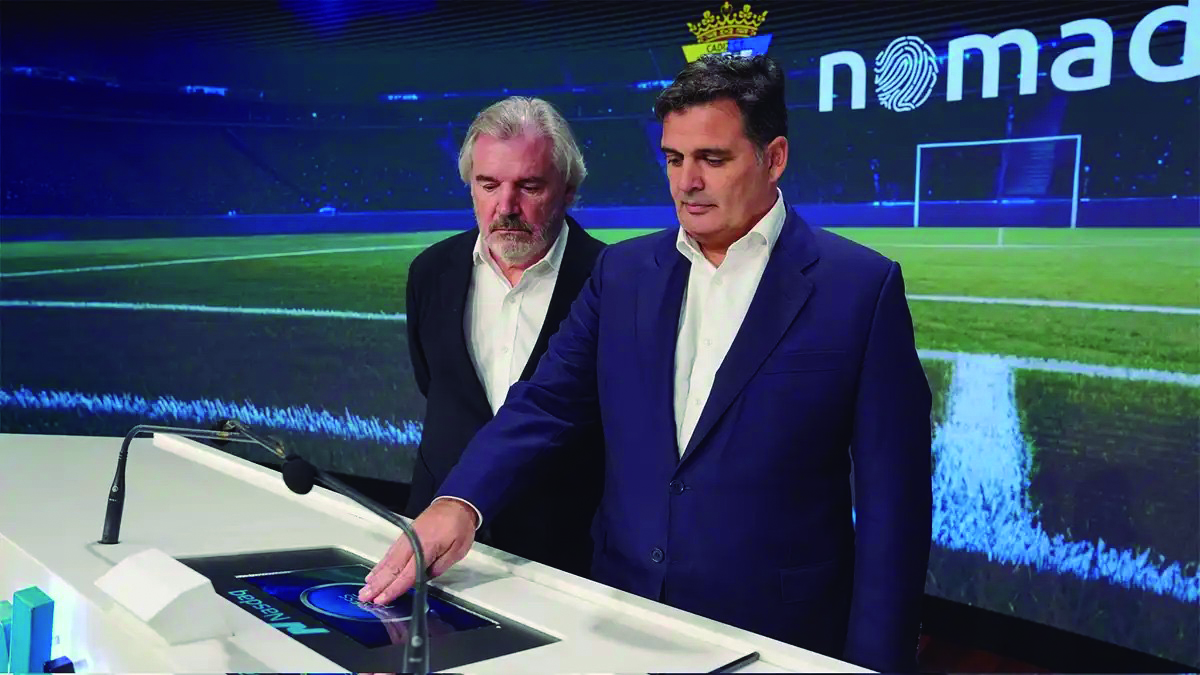 ‘Nomadar’ utiliza la imagen del Cádiz CF para cotizar en la Bolsa, pero sus acciones se desploman